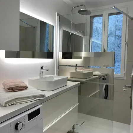 Hello 2 Pieces “renove Et Climatise “ Vieil אנטיב