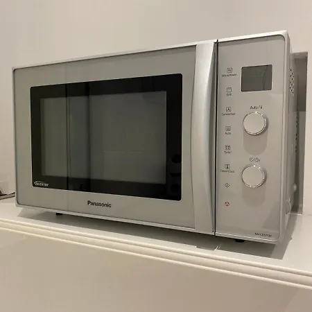 Hello 2 Pieces “renove Et Climatise “ Vieil *